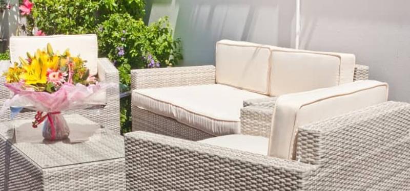 Objet en plastique parfaitement décapé et restauré, comme neuf