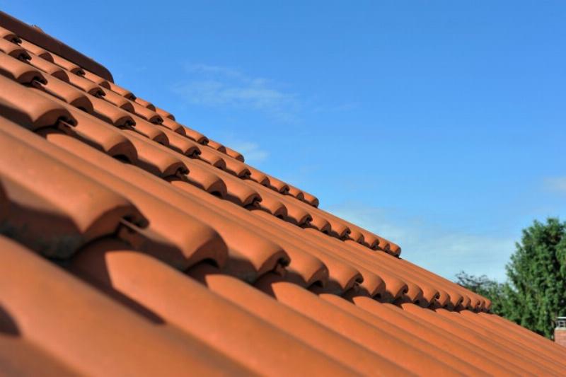 Guide de sélection pour peinture d'étanchéité de toiture ou façade