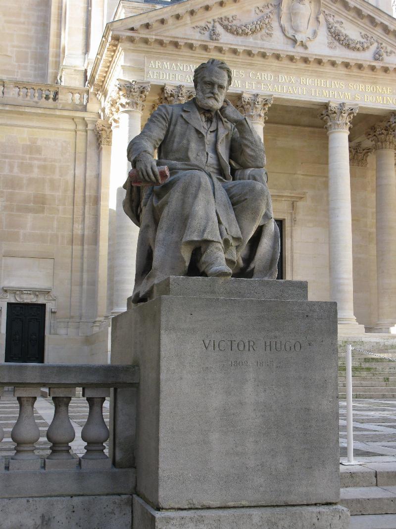 Victor Hugo, dernier souffle, vie et œuvre d'un géant littéraire français.