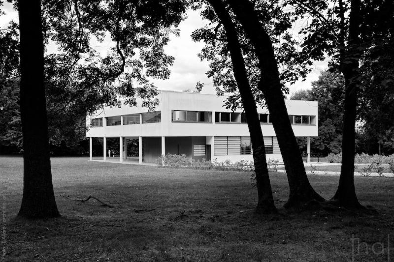 La Villa Savoye et l'application des 5 principes de l'architecture moderne par Le Corbusier