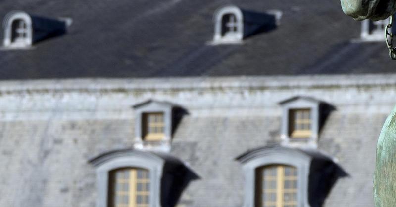 La ville de Versailles, son architecture historique et son lien avec le château