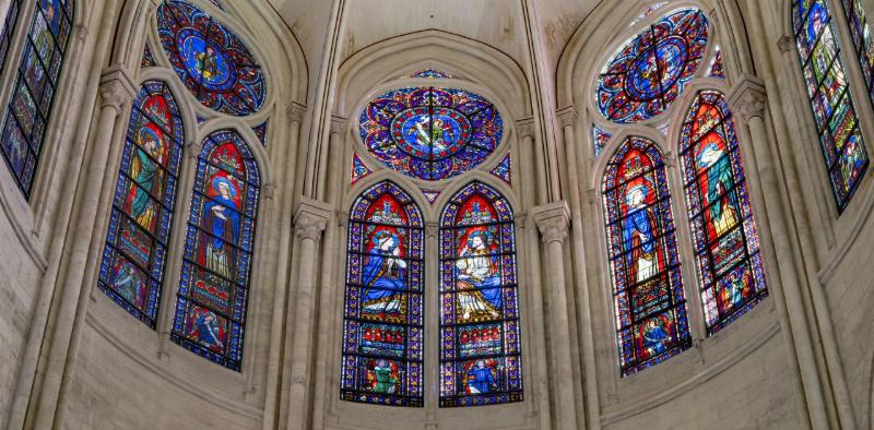 Vitraux contemporains Notre Dame de Paris émotion et contemplation
