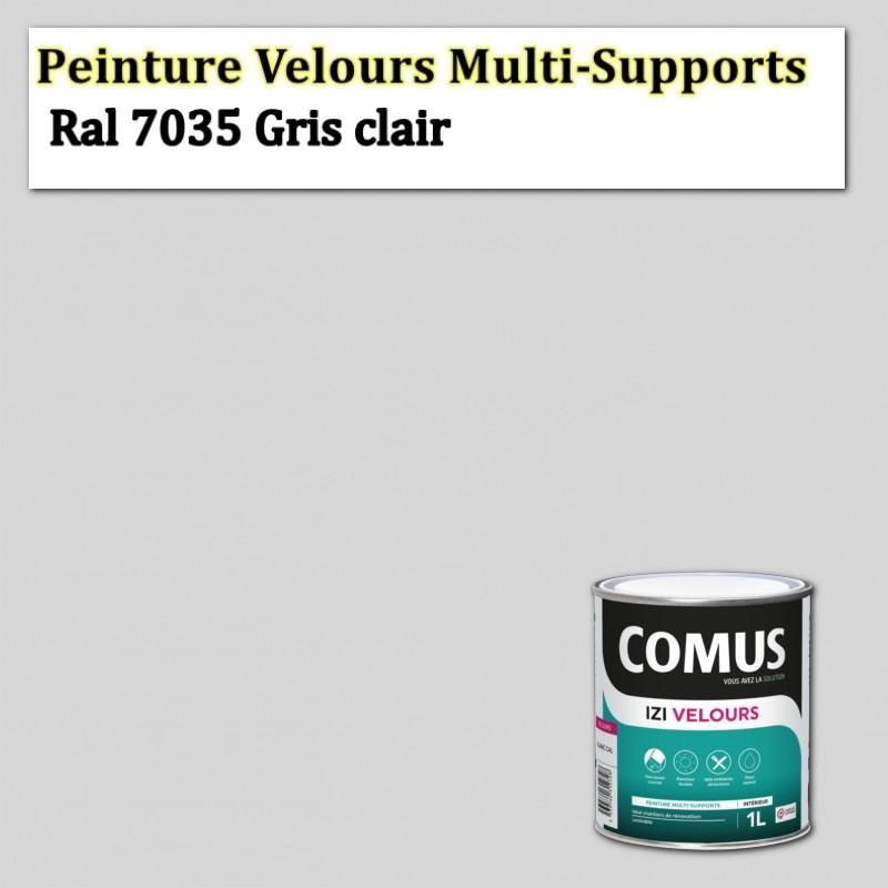 Application de peinture Ral 7035 sur un mur intérieur