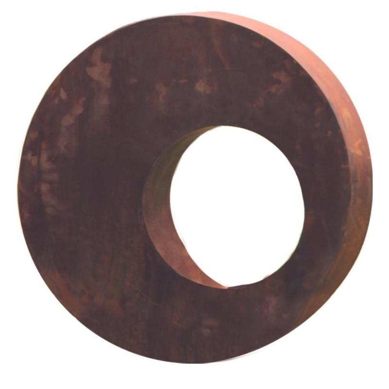 Jardinière en métal avec finition rouille fer, ambiance jardin à la française contemporain.