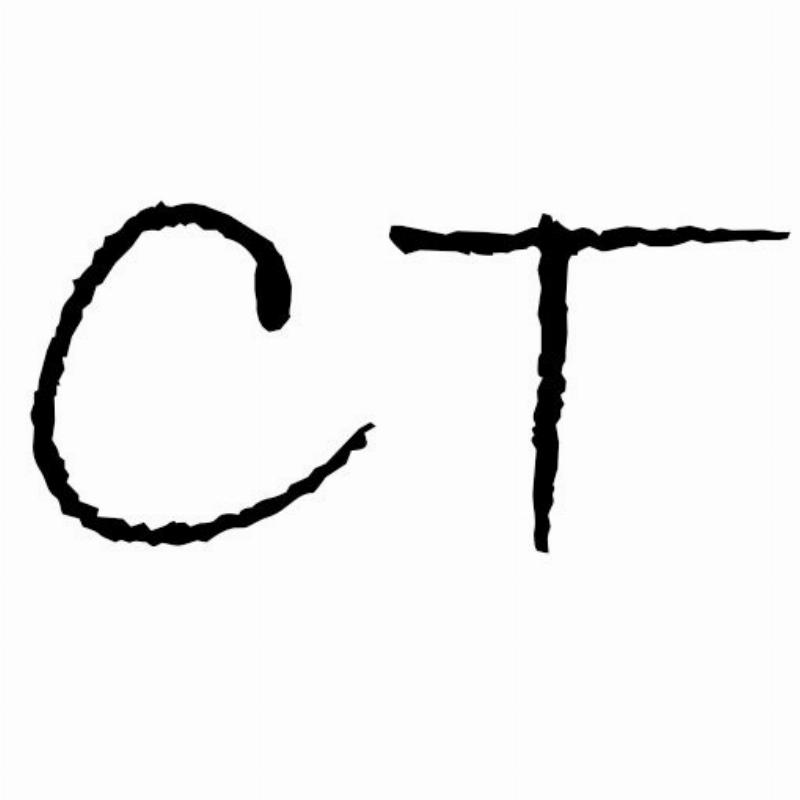 Agencement intérieur d'une boutique française moderne, axé sur l'expérience client