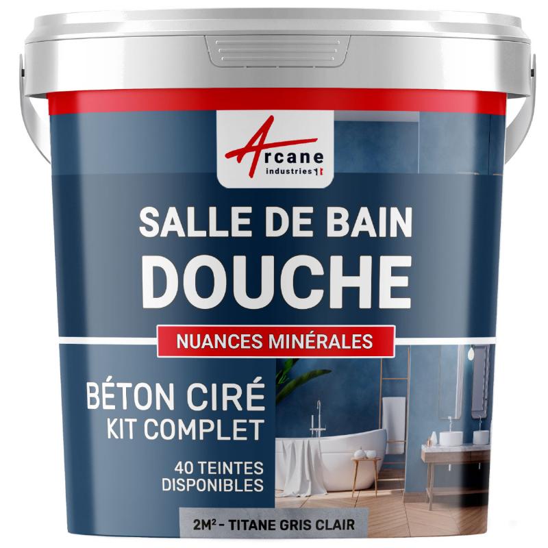 Douche moderne avec peinture étanche, inspirée par le style français