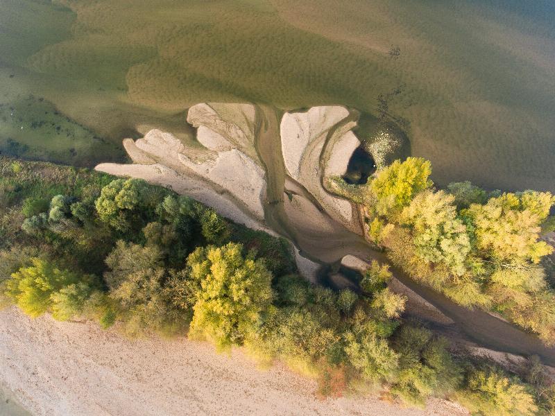 La lumière naturelle capturée dans un paysage français par Jacques Charrier