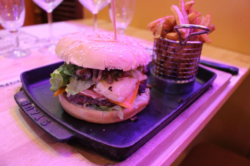 Vue extérieur du Chalet des Moissons, rue Le Corbusier, Balma