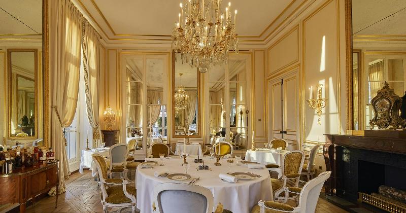 Les Français célèbrent les fêtes avec un festin gastronomique