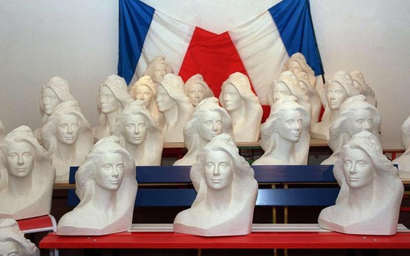 Icône représentant la beauté des chansons françaises