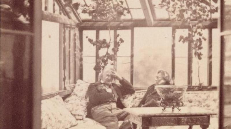 La Maison Victor Hugo à Jersey, façade et jardin