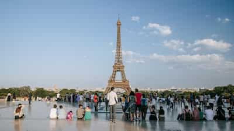 Cathédrale Notre Dame de Paris, vue extérieure saisissante, architecture gothique française