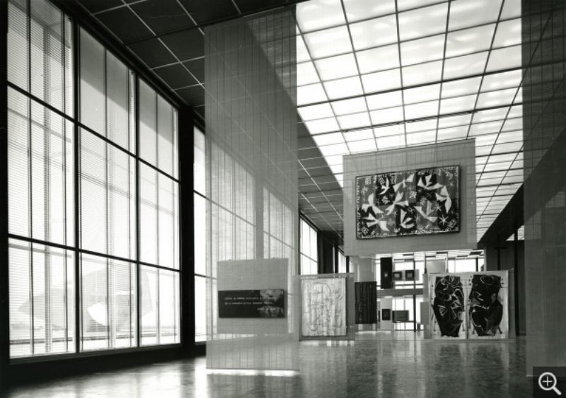 Sculpture en terre cuite d'un artiste français contemporain, gagnant d'un prix