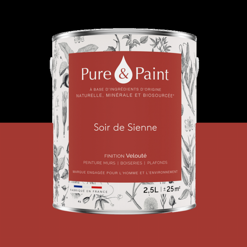 Un meuble ancien transformé avec une peinture bombe orange éclatante, style moderne et chic.