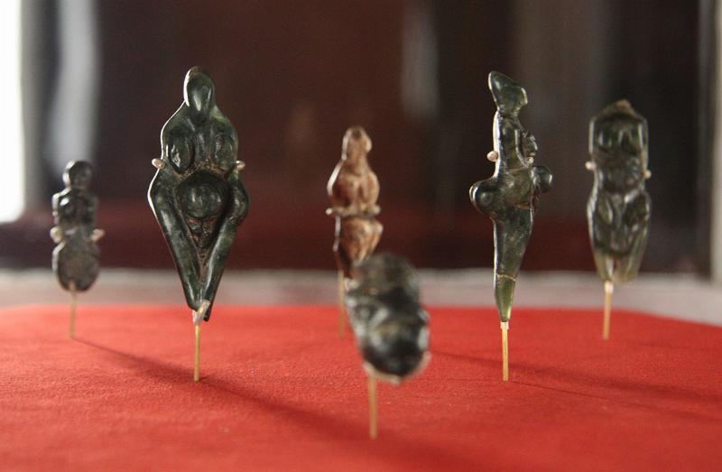 Vénus de Willendorf, exemple emblématique de statuette paléolithique représentant la fertilité féminine